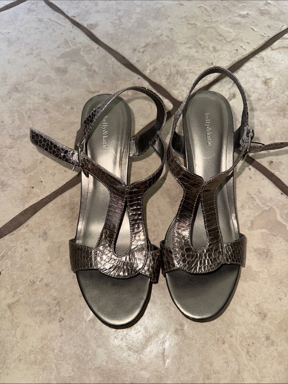 Kelly & Katie Metallic Grey T-Strap Heeled Sandals - Size 8